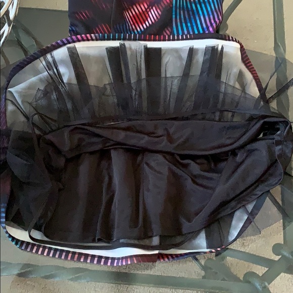 bebe - Picture 5 of 6